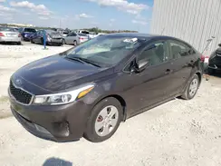 3KPFK4A7XHE134329 2017 KIA FORTE