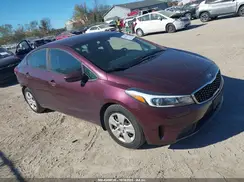 3KPFK4A7XHE135366 2017 KIA FORTE
