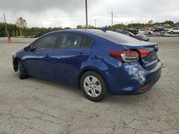 3KPFK4A7XHE138865 2017 KIA FORTE - Image 2