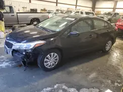 3KPFK4A7XHE138915 2017 KIA FORTE