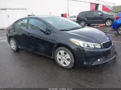 3KPFK4A7XHE152281 2017 KIA FORTE