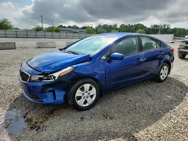 3KPFK4A7XHE153270 2017 KIA FORTE - Image 1