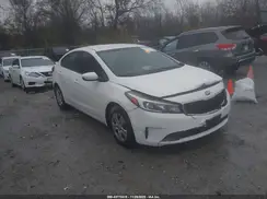 3KPFK4A7XHE158985 2017 KIA FORTE