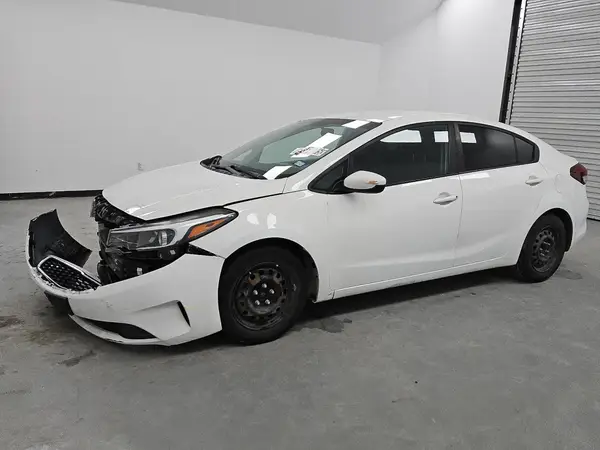 3KPFK4A7XJE179891 2018 KIA FORTE - Image 1