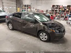 3KPFK4A7XJE180796 2018 KIA FORTE