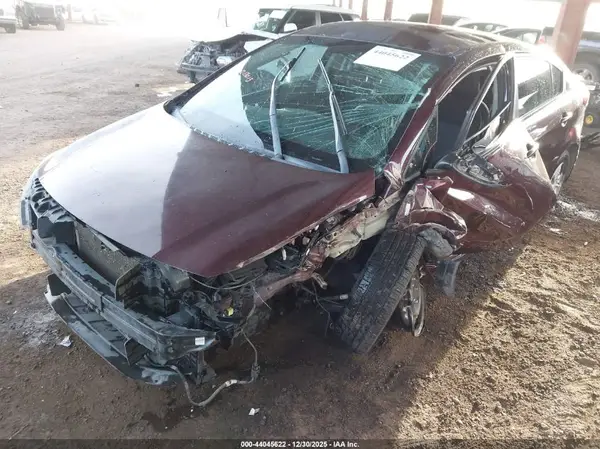 3KPFK4A7XJE182161 2018 KIA FORTE - Image 2