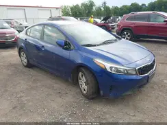 3KPFK4A7XJE183312 2018 KIA FORTE