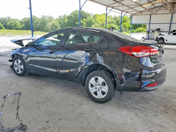 3KPFK4A7XJE187151 2018 KIA FORTE - Image 2