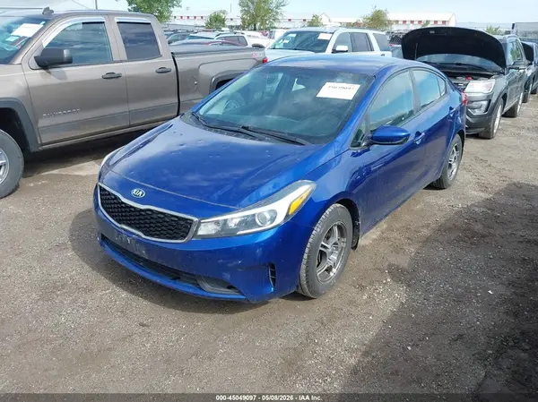 3KPFK4A7XJE189059 2018 KIA FORTE - Image 2