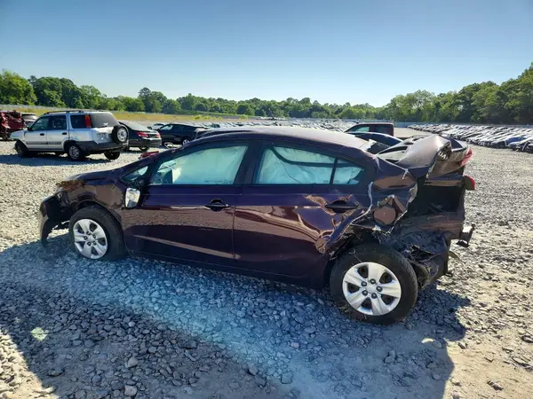 3KPFK4A7XJE199705 2018 KIA FORTE - Image 2