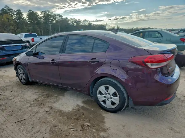 3KPFK4A7XJE201856 2018 KIA FORTE - Image 2