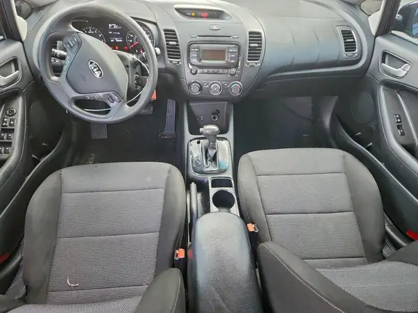 3KPFK4A7XJE201856 2018 KIA FORTE - Image 8