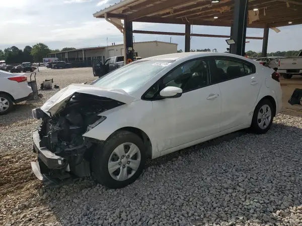 3KPFK4A7XJE216910 2018 KIA FORTE - Image 1