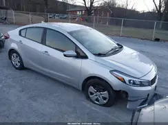 3KPFK4A7XJE217801 2018 KIA FORTE