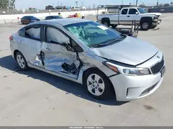 3KPFK4A7XJE219631 2018 KIA FORTE