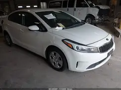 3KPFK4A7XJE228961 2018 KIA FORTE