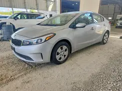 3KPFK4A7XJE234372 2018 KIA FORTE