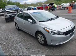 3KPFK4A7XJE236459 2018 KIA FORTE