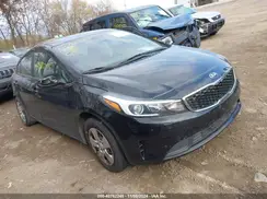 3KPFK4A7XJE245033 2018 KIA FORTE