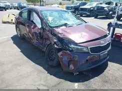 3KPFK4A7XJE254962 2018 KIA FORTE