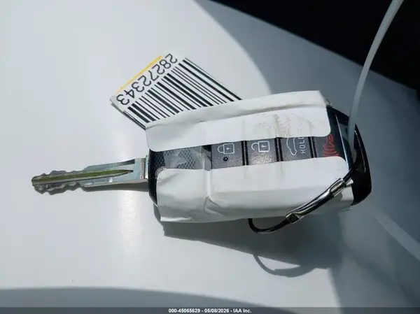 3KPFK4A7XJE255917 2018 KIA FORTE - Image 8