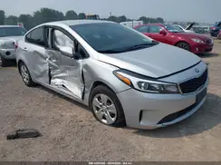 3KPFK4A7XJE255920 2018 KIA FORTE
