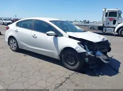 3KPFK4A7XJE256534 2018 KIA FORTE