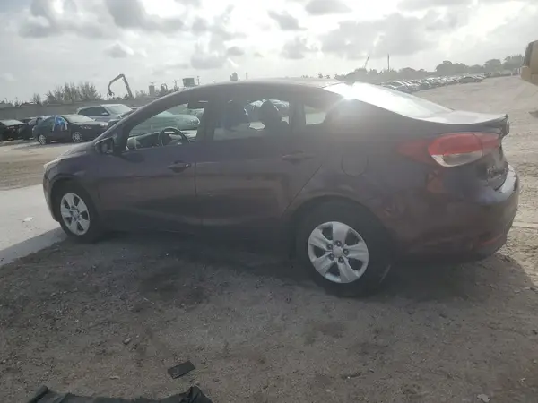 3KPFK4A7XJE259711 2018 KIA FORTE - Image 2