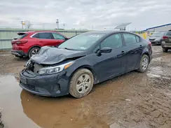 3KPFK4A7XJE261555 2018 KIA FORTE