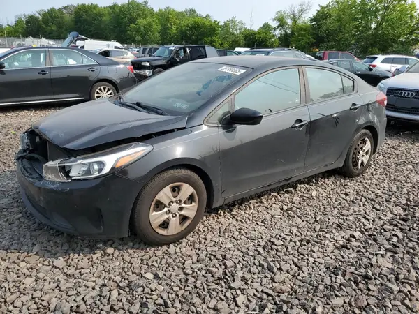 3KPFK4A7XJE264892 2018 KIA FORTE - Image 1