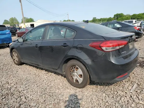 3KPFK4A7XJE264892 2018 KIA FORTE - Image 2