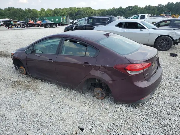 3KPFK4A7XJE266450 2018 KIA FORTE - Image 2
