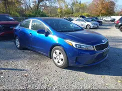 3KPFK4A7XJE267307 2018 KIA FORTE