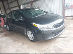 3KPFK4A7XJE270403 2018 KIA FORTE