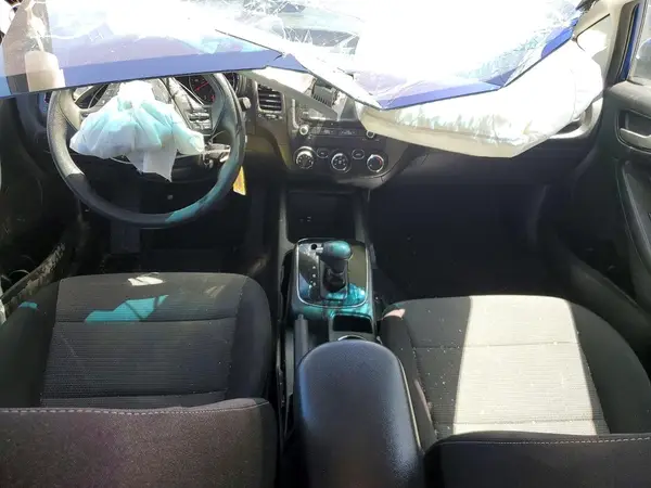 3KPFK4A7XJE271597 2018 KIA FORTE - Image 8
