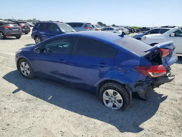 3KPFK4A7XJE271602 2018 KIA FORTE - Image 2