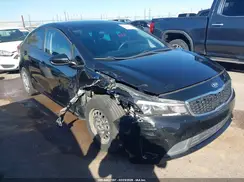 3KPFK4A7XJE273740 2018 KIA FORTE