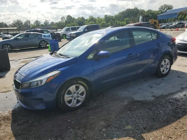 3KPFK4A7XJE274256 2018 KIA FORTE - Image 1