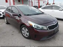 3KPFK4A7XJE281885 2018 KIA FORTE