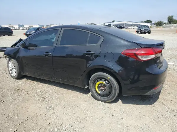 3KPFL4A70HE008221 2017 KIA FORTE - Image 2