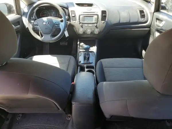 3KPFL4A70HE017002 2017 KIA FORTE - Image 8