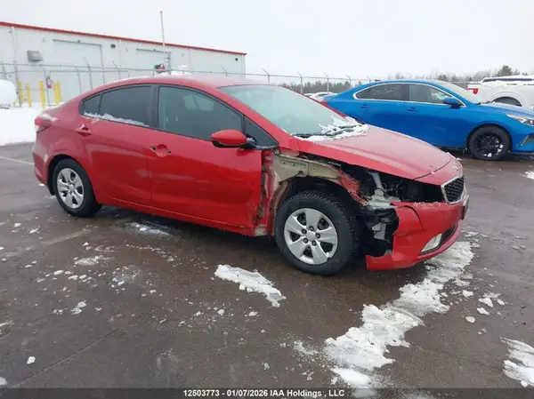 3KPFL4A70HE019204 2017 KIA FORTE - Image 1