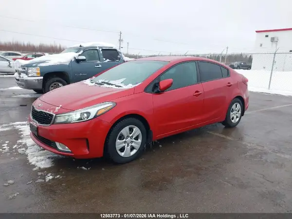 3KPFL4A70HE019204 2017 KIA FORTE - Image 2