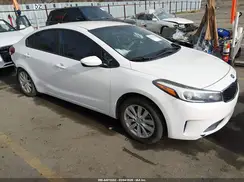3KPFL4A70HE035192 2017 KIA FORTE