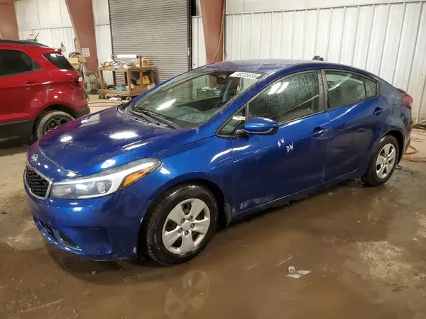 3KPFL4A70HE035273 2017 KIA FORTE - Image 1