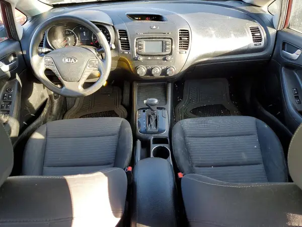 3KPFL4A70HE050971 2017 KIA FORTE - Image 8