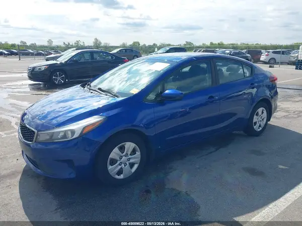 3KPFL4A70HE054342 2017 KIA FORTE - Image 2