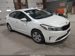 3KPFL4A70HE066703 2017 KIA FORTE