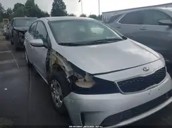 3KPFL4A70HE070847 2017 KIA FORTE