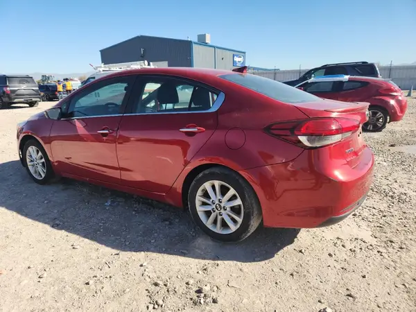 3KPFL4A70HE086580 2017 KIA FORTE - Image 2